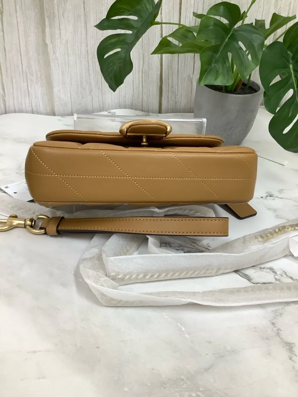 NWT Coach Tabby Crossbody Pillow Quilted Leather Wristlet - Picture 5 of 7